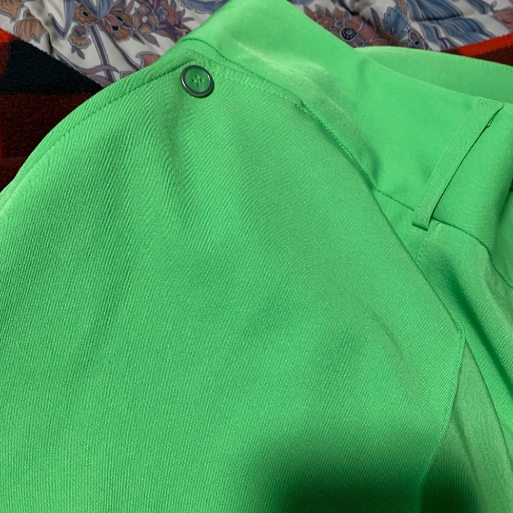 Capris - Picture 4 of 7